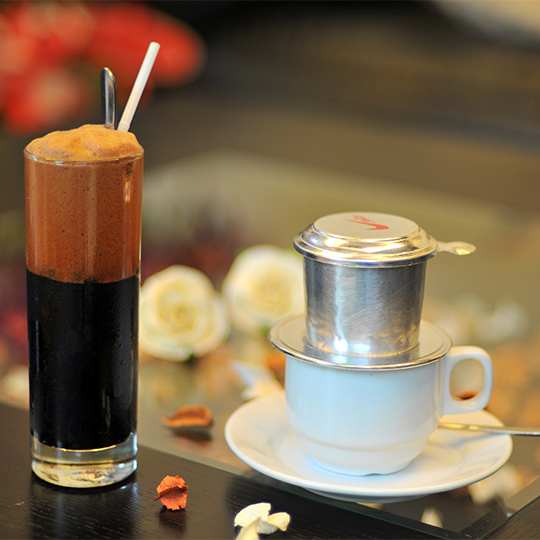 Golden Cafe Q7 - Đường Số 1