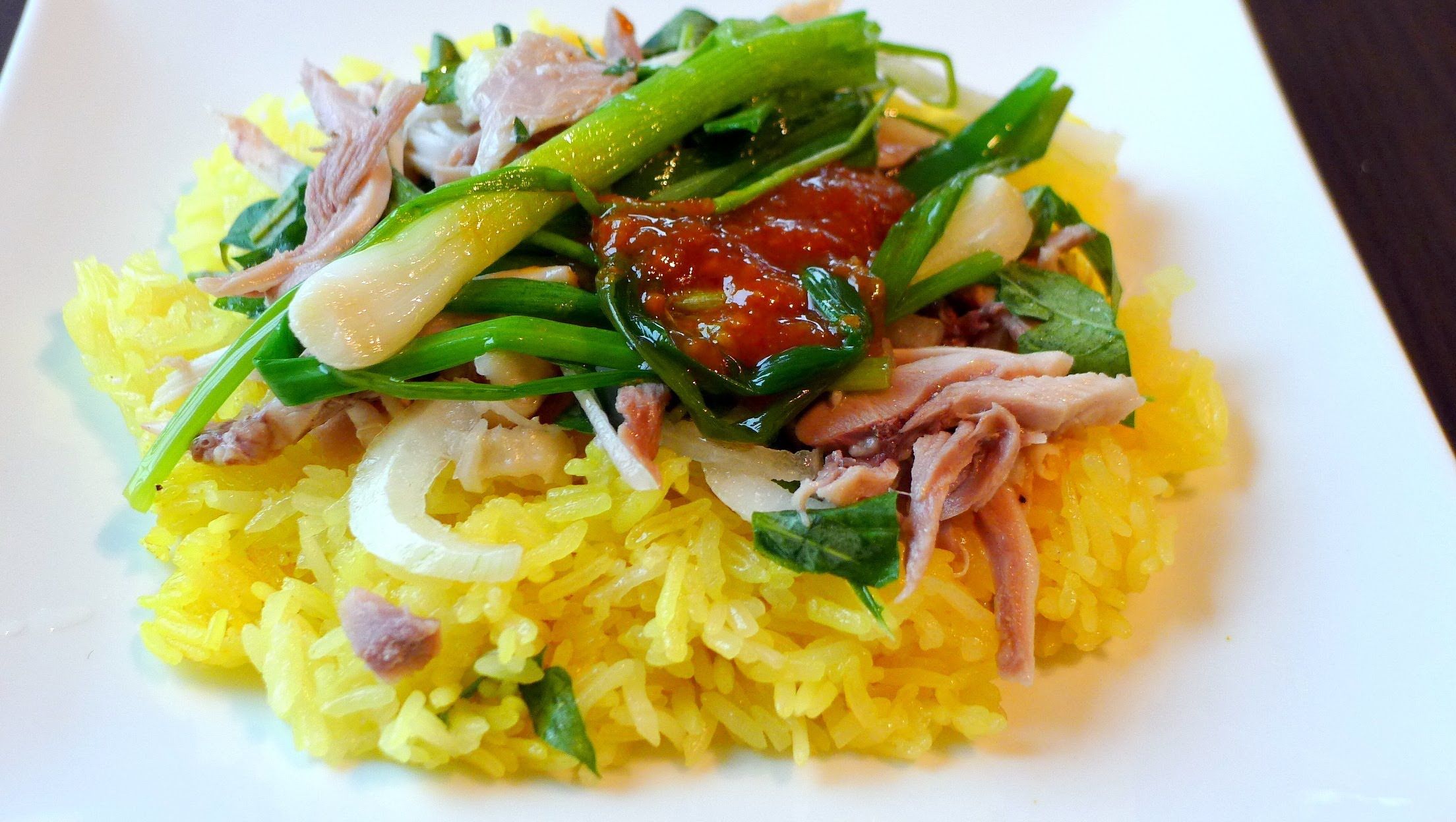 Xôi Gà Má Hưng - Trần Quốc Thảo