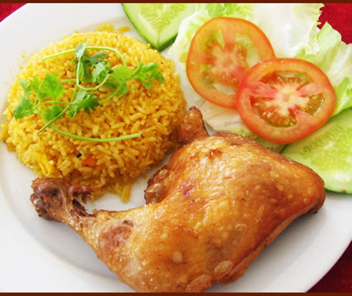 Cơm Gà Gà Xối Mỡ Dì 7 - Dương Thị Mười