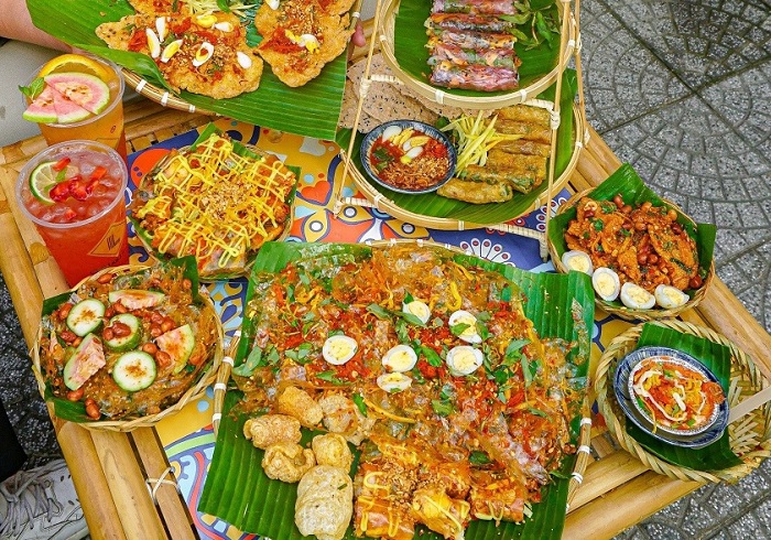 Bánh Tráng Trộn Cô Tưởng - Hà Thị Thân