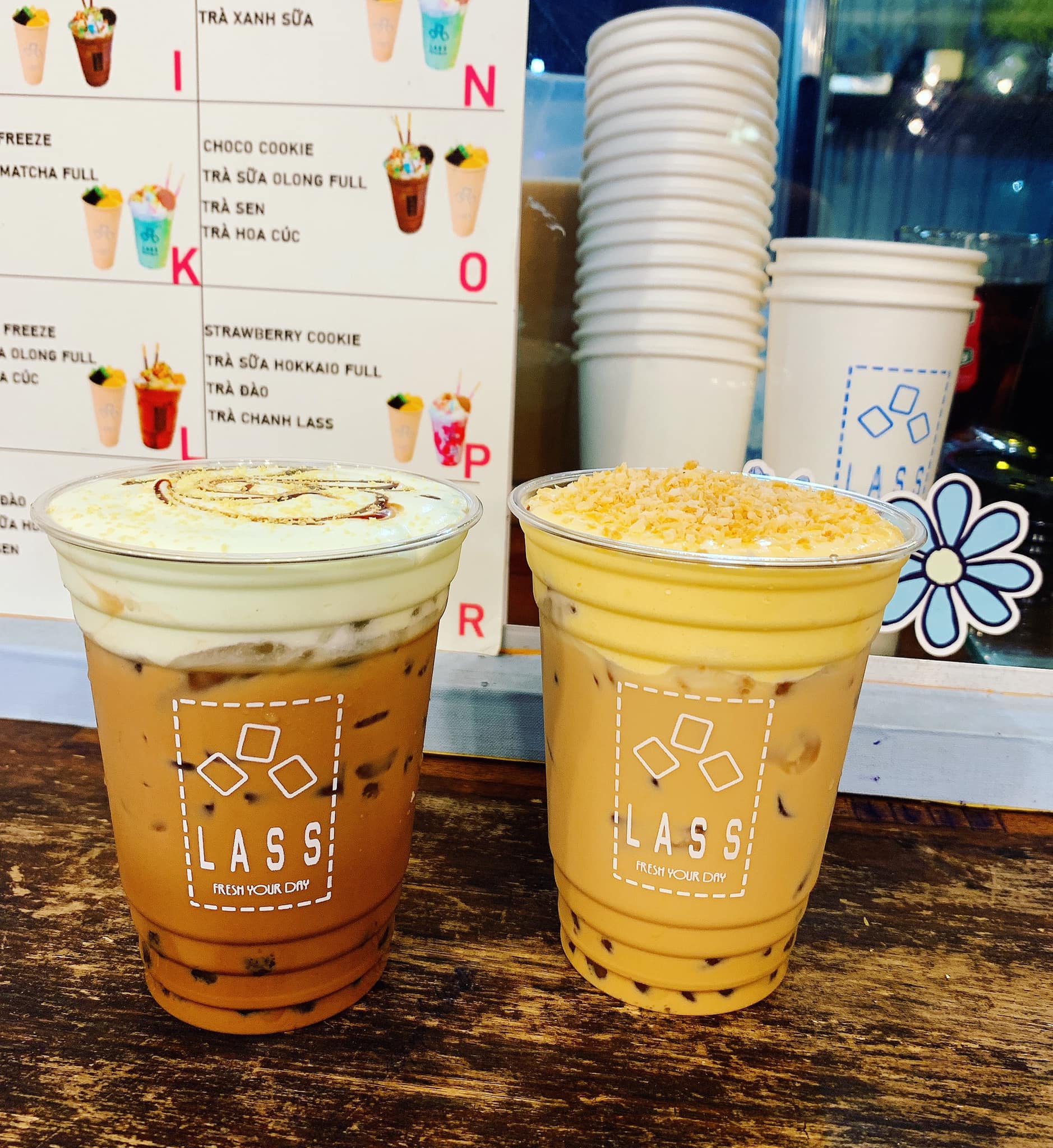 Lass - Coffee & Bubble Tea - Mạc Thiên Tích