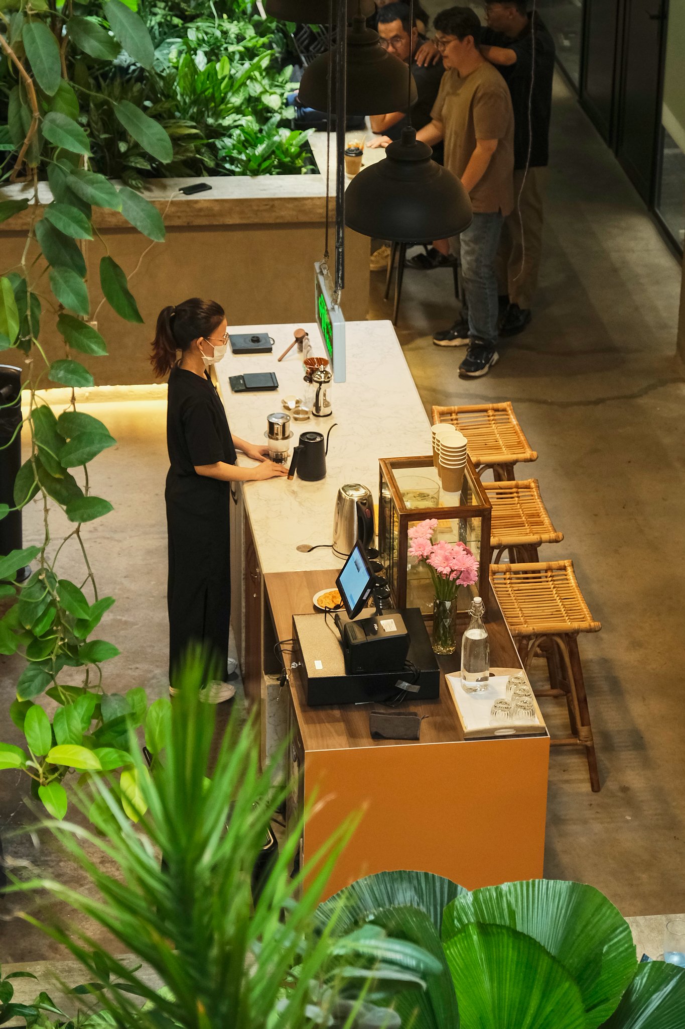 Toong Cafe & Co-working Space - Nguyễn Thị Minh Khai