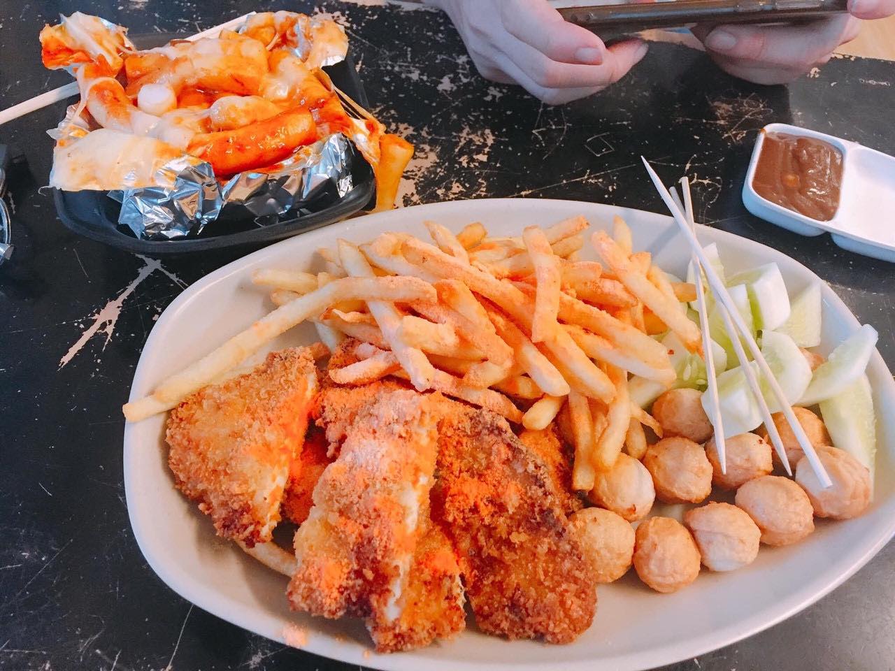 Fly Chicken - Đường Số 4