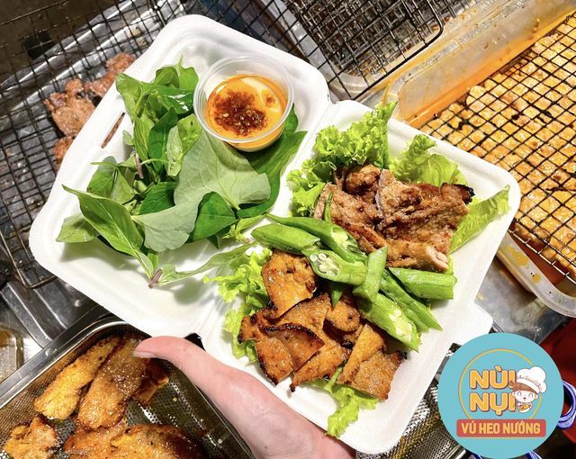 Vú Heo Nướng Nùi Nụi - Tô Ngọc Vân