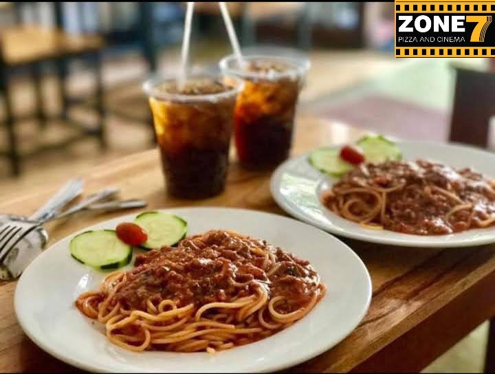 Zone7 - Pizza & Mini Cinema - Tố Hữu