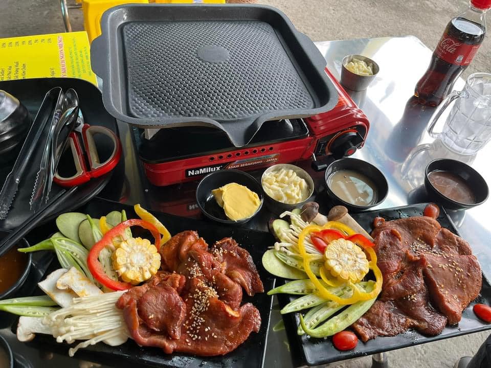 Bò Nướng Tảng Thành Lùn - Đường Số 12