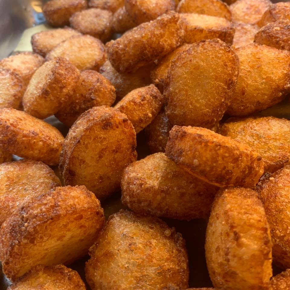 Gà Nướng Phi Long - Nguyễn Biểu
