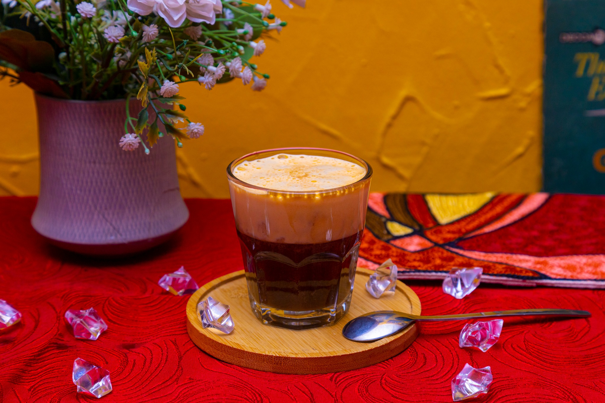 Vinyl Café - Trần Quốc Thảo