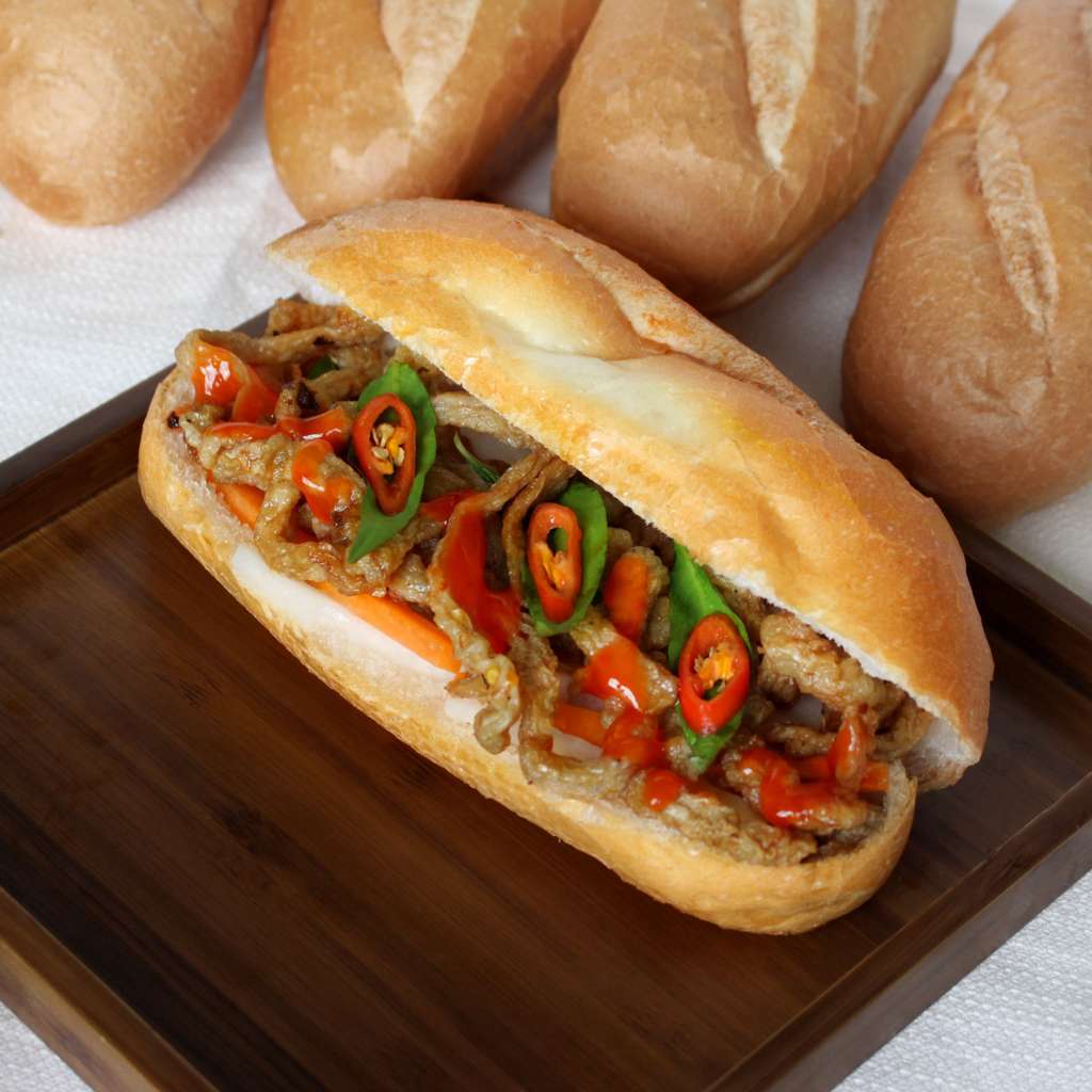 Bánh Mì Chả Cá - Nguyễn Thị Thập