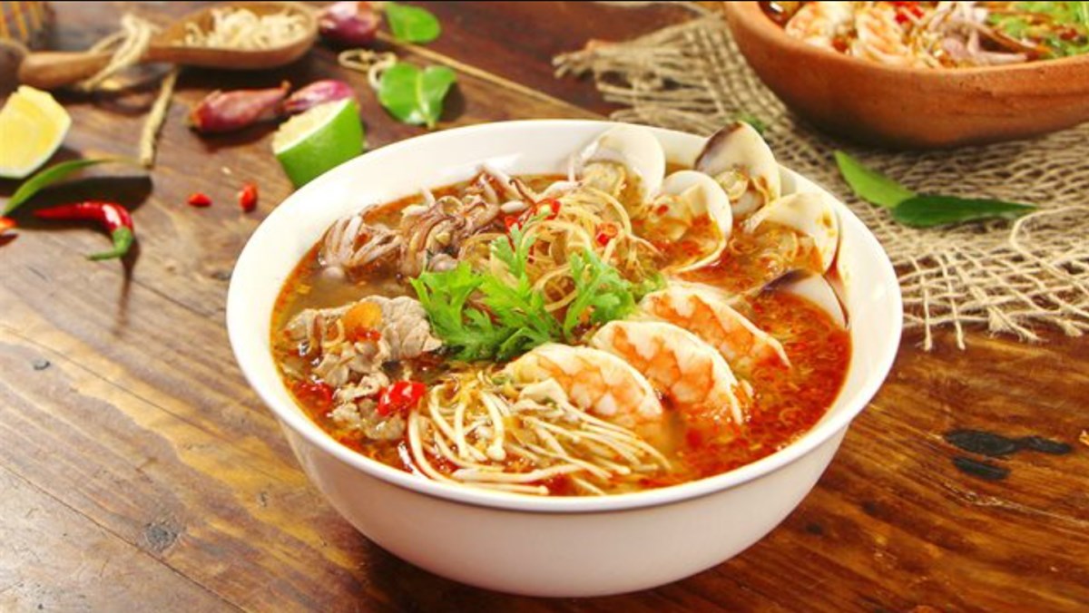 Bún Thái Má Sáu - Nguyễn Thiện Thuật