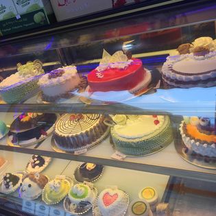 Hương Phúc Bakery - Nguyễn Văn Trỗi