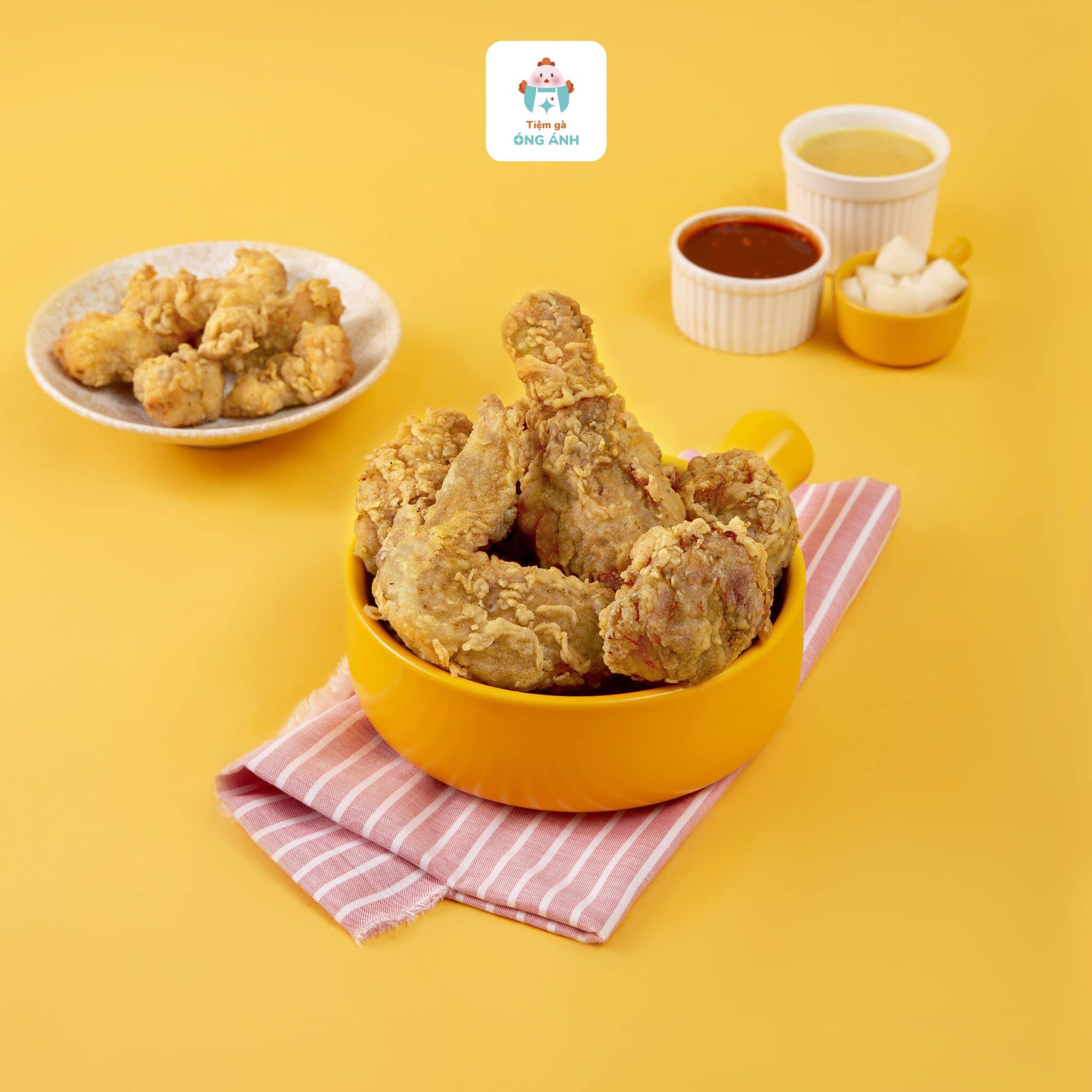 Tiệm Gà Óng Ánh - Dương Khuê