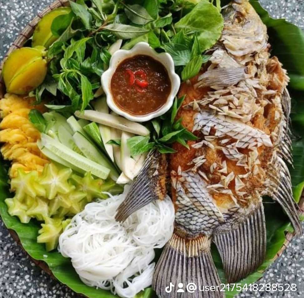 Ẩm Thực Sân Vườn Mái Lá - Quách Điêu